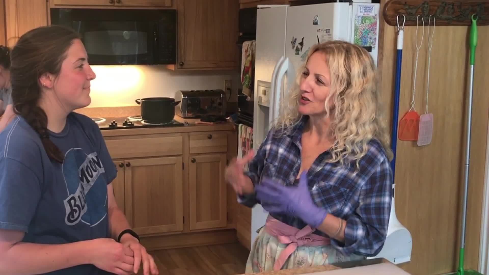 Cooking and Kids: Episode #17: "THERE IS SOMETHING FISHY IN MY PLATE/ALASKA"